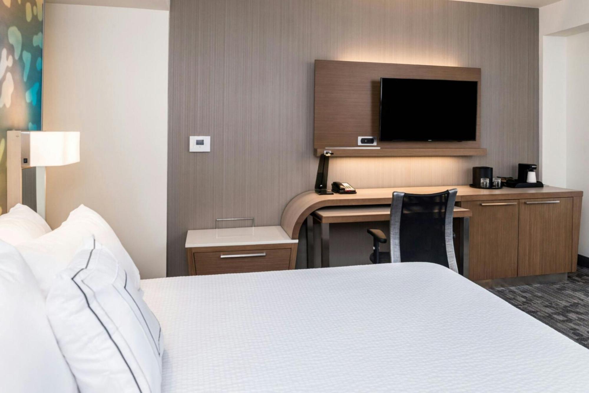 Hotel Courtyard By Marriott Detroit Farmington à Farmington Hills Extérieur photo